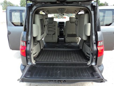 Used 2011 Honda Element EX image 11