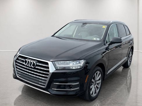 Used 2018 Audi Q7 3.0T Premium Plus w/ Premium Plus Package AWD/4WD image 2