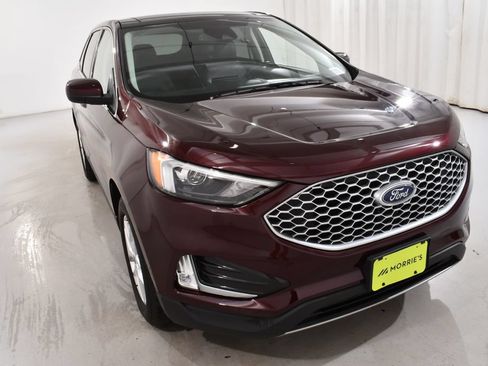 Used 2023 Ford Edge SEL w/ Convenience Package AWD/4WD image 4