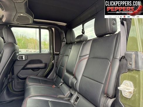 Used 2024 Jeep Gladiator Rubicon image 14