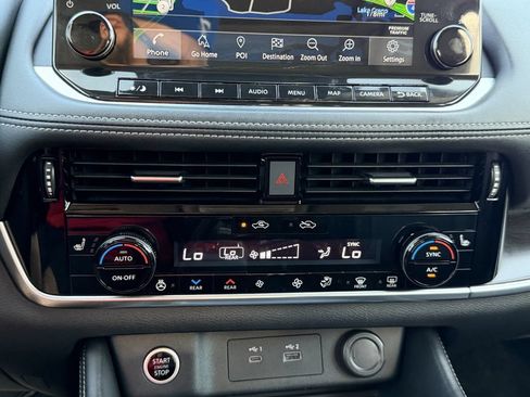 Used 2021 Nissan Rogue SL w/ Premium Package FWD image 23
