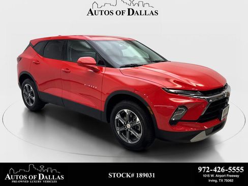 Used 2025 Chevrolet Blazer LT FWD image 1
