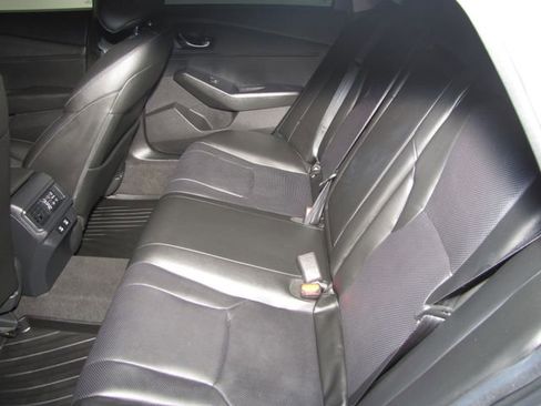 Certified 2025 Honda Accord EX-L image 12