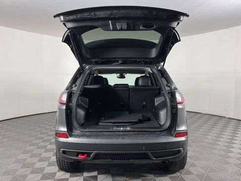 Used 2022 Jeep Cherokee Trailhawk w/ Comfort/Convenience Group AWD/4WD image 44