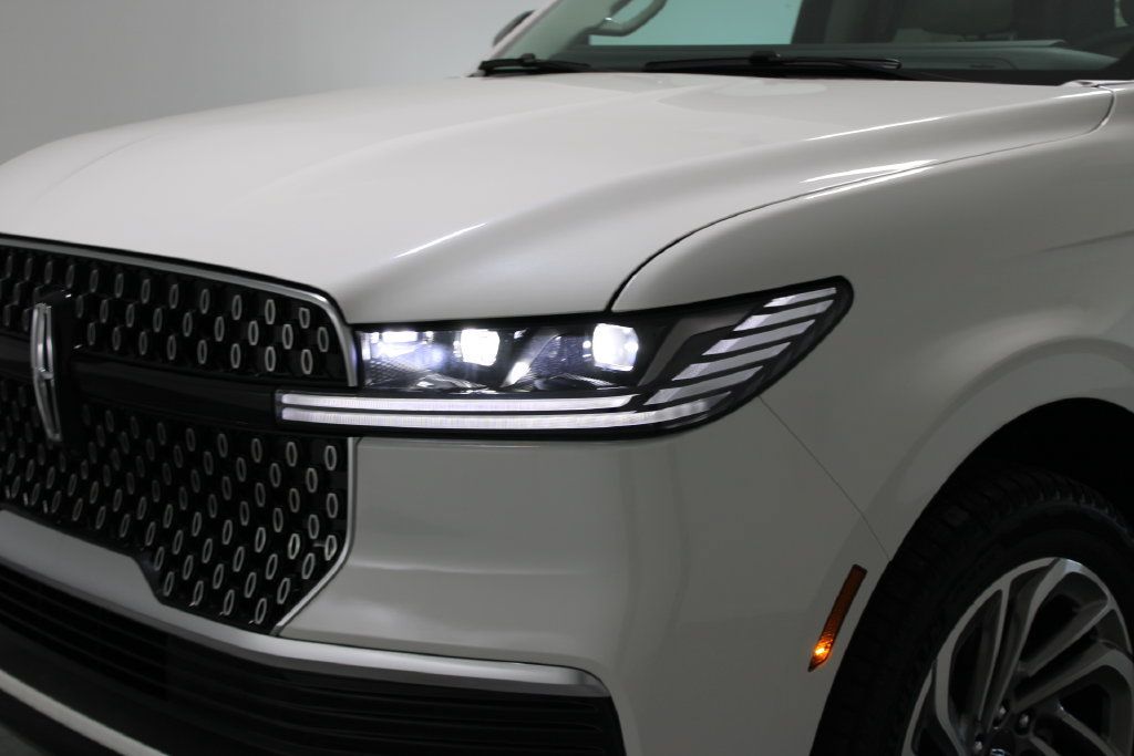 New 2026 Lincoln Navigator L Reserve AWD/4WD image 64