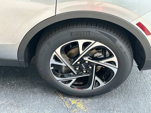 New 2025 Lincoln Nautilus Premier w/ Equipment Group 102A image 20