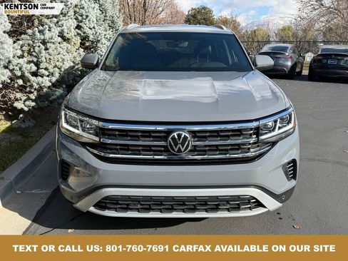 Used 2022 Volkswagen Atlas Cross Sport SE image 2