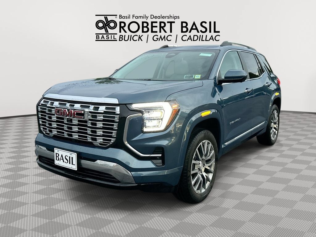Used 2026 GMC Terrain Denali AWD/4WD image 1