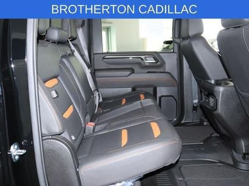 Used 2024 GMC Sierra 2500 AT4 w/ AT4 Premium Plus Package AWD/4WD image 32