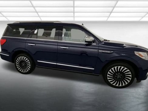 Used 2018 Lincoln Navigator Black Label image 9
