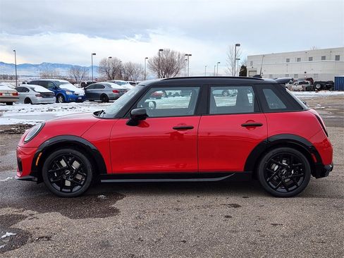 New 2026 MINI Cooper S image 2