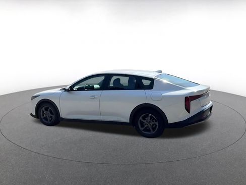 Used 2025 Kia K4 FWD image 10