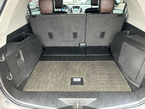 Used 2012 Chevrolet Equinox LTZ image 17