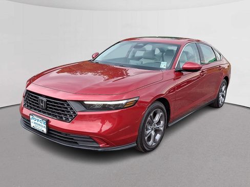 Certified 2024 Honda Accord EX image 4