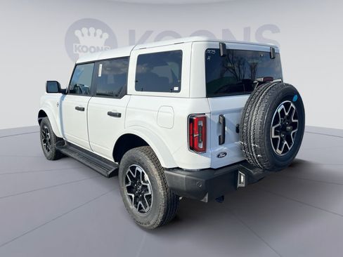New 2026 Ford Bronco Outer Banks image 4