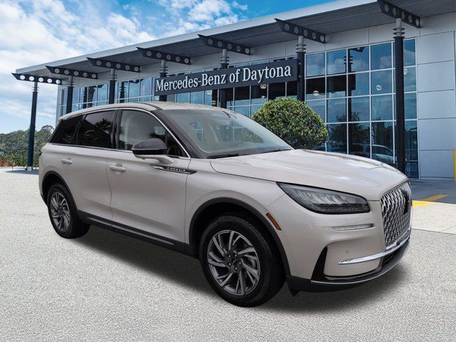 Used 2024 Lincoln Corsair FWD w/ Equipment Group 101A image 2