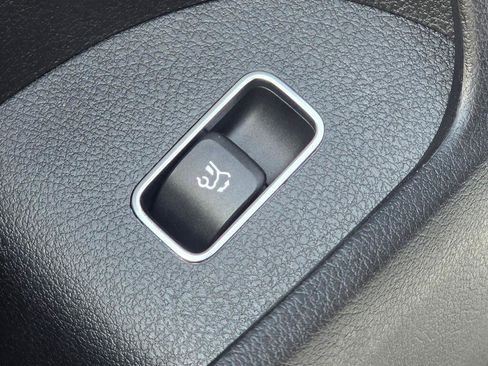 Used 2022 Mercedes-Benz GLE 450 4MATIC image 37