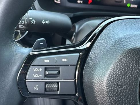 Used 2025 Honda Civic Sport image 22