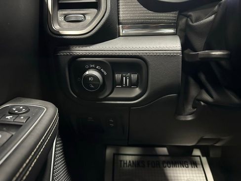 Used 2020 RAM 1500 Limited image 17