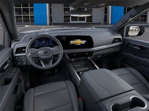 New 2025 Chevrolet Suburban RST w/ Comfort Package image 15