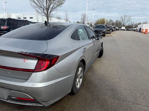 Used 2022 Hyundai Sonata SE image 5