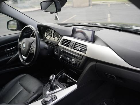 Used 2014 BMW 328d xDrive Wagon AWD/4WD image 15
