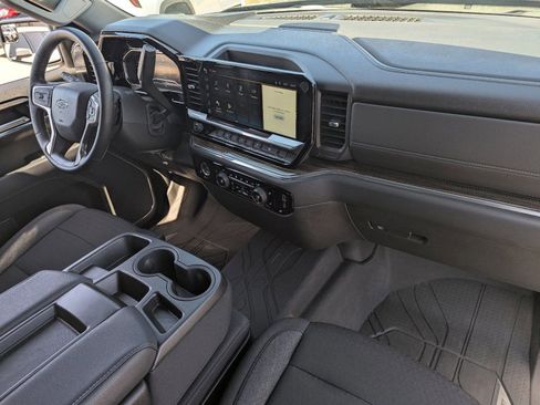 Certified 2023 Chevrolet Silverado 1500 RST w/ Redline Edition image 13