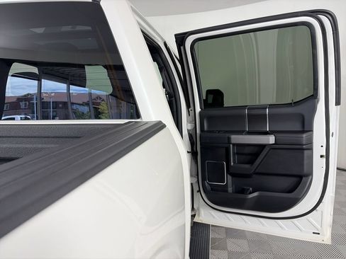 Certified 2018 Ford F150 Platinum w/ Equipment Group 701A Luxury AWD/4WD image 29