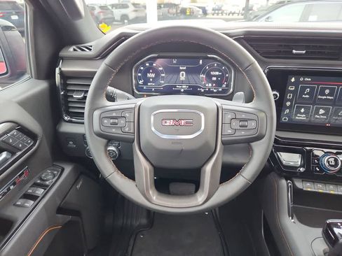 Used 2025 GMC Sierra 1500 AT4 w/ AT4 Premium Package image 19