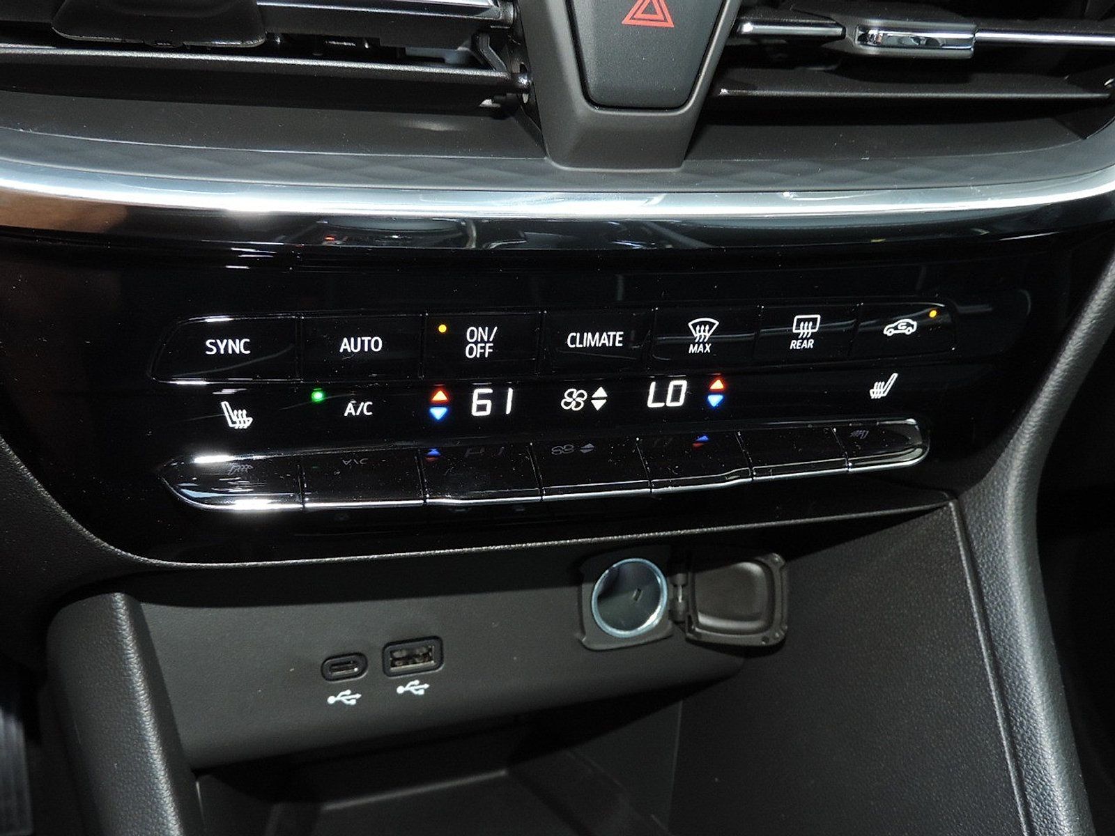 Used 2026 Buick Encore GX Avenir FWD image 22