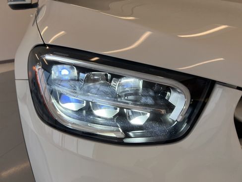 Used 2021 Mercedes-Benz GLC 300 4MATIC image 61