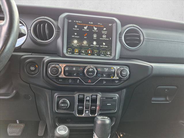 Used 2020 Jeep Wrangler Unlimited Sahara AWD/4WD image 15