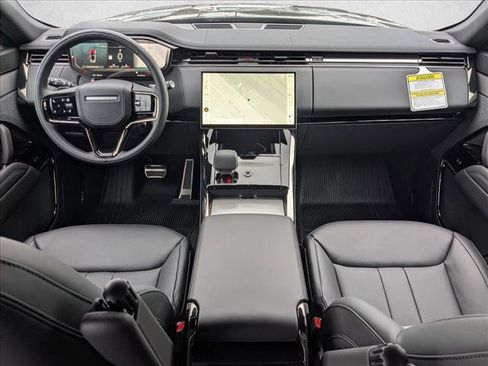 New 2026 Land Rover Range Rover Sport Dynamic SE AWD/4WD image 15