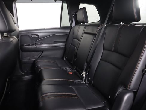 Used 2022 Honda Passport TrailSport image 35