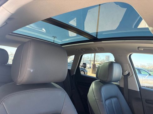 Used 2018 Audi Q5 Prestige w/ Prestige Package image 14