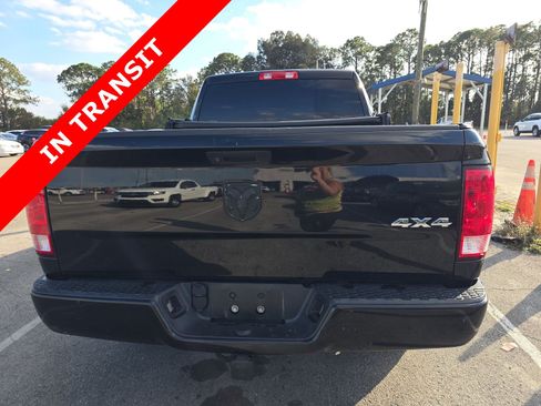 Used 2019 RAM 1500 Express w/ Express Value Package AWD/4WD image 5