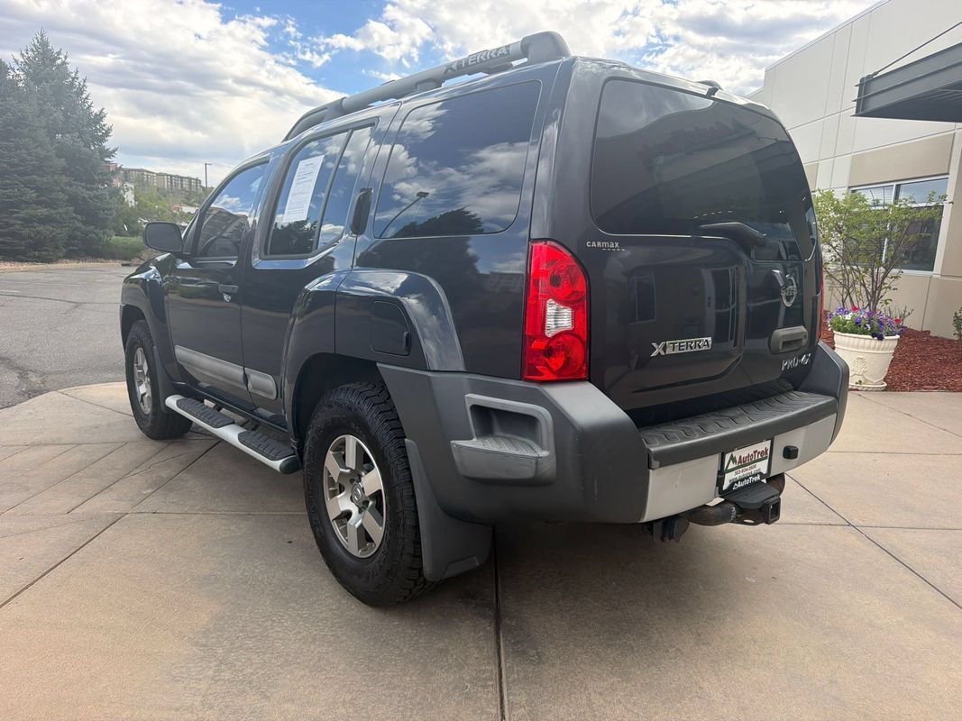 Used 2013 Nissan Xterra PRO-4X w/ Pro-4x Leather Pkg AWD/4WD image 8