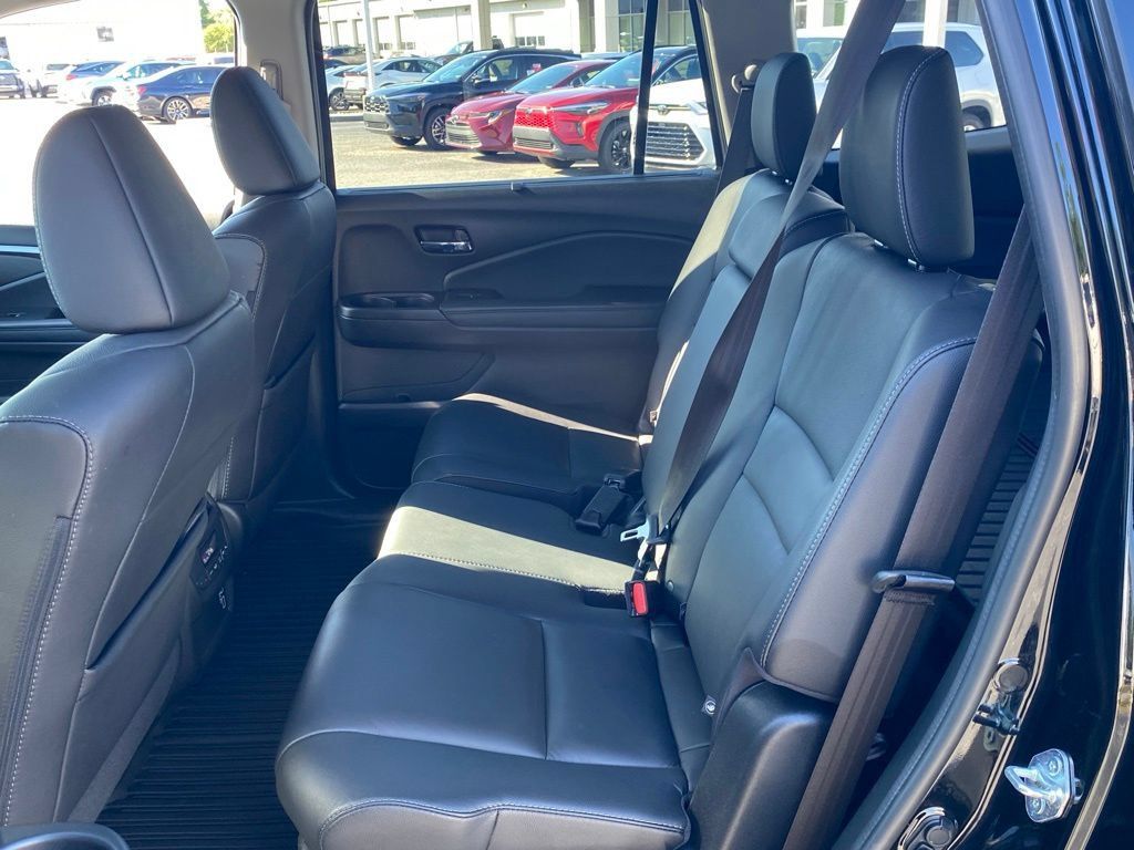 Used 2022 Honda Pilot Special Edition image 8
