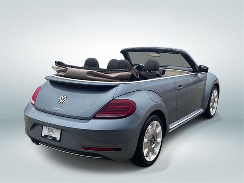 Used 2019 Volkswagen Beetle 2.0T Final Edition SEL image 3