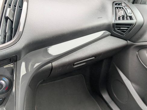 Used 2015 Ford Escape Titanium AWD/4WD image 29