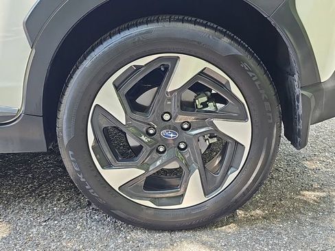 Certified 2024 Subaru Crosstrek 2.5i Limited w/ Popular Package #3A AWD/4WD image 22