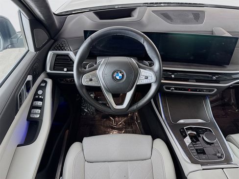 Certified 2023 BMW X7 xDrive40i w/ Premium Package image 24