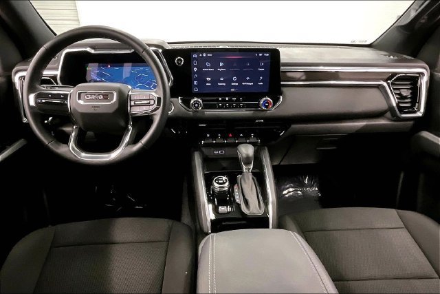 Used 2025 GMC Canyon Elevation AWD/4WD image 18