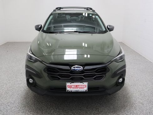 Used 2024 Subaru Crosstrek 2.5i Limited w/ Popular Package #3A AWD/4WD image 3