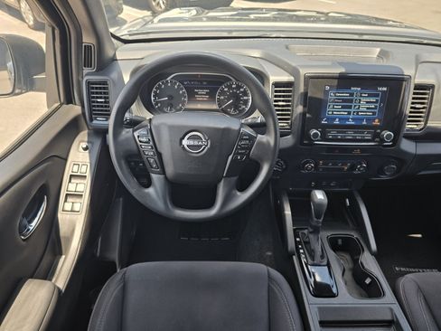 Certified 2023 Nissan Frontier SV w/ Midnight Edition Package AWD/4WD image 15