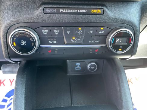 Used 2020 Ford Escape SE AWD/4WD image 21