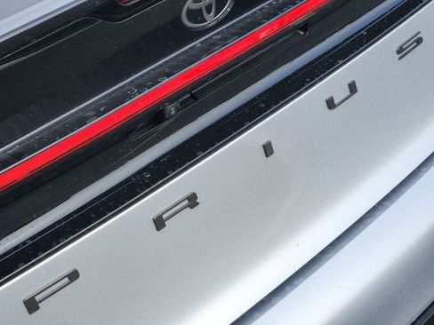 New 2026 Toyota Prius XLE image 9