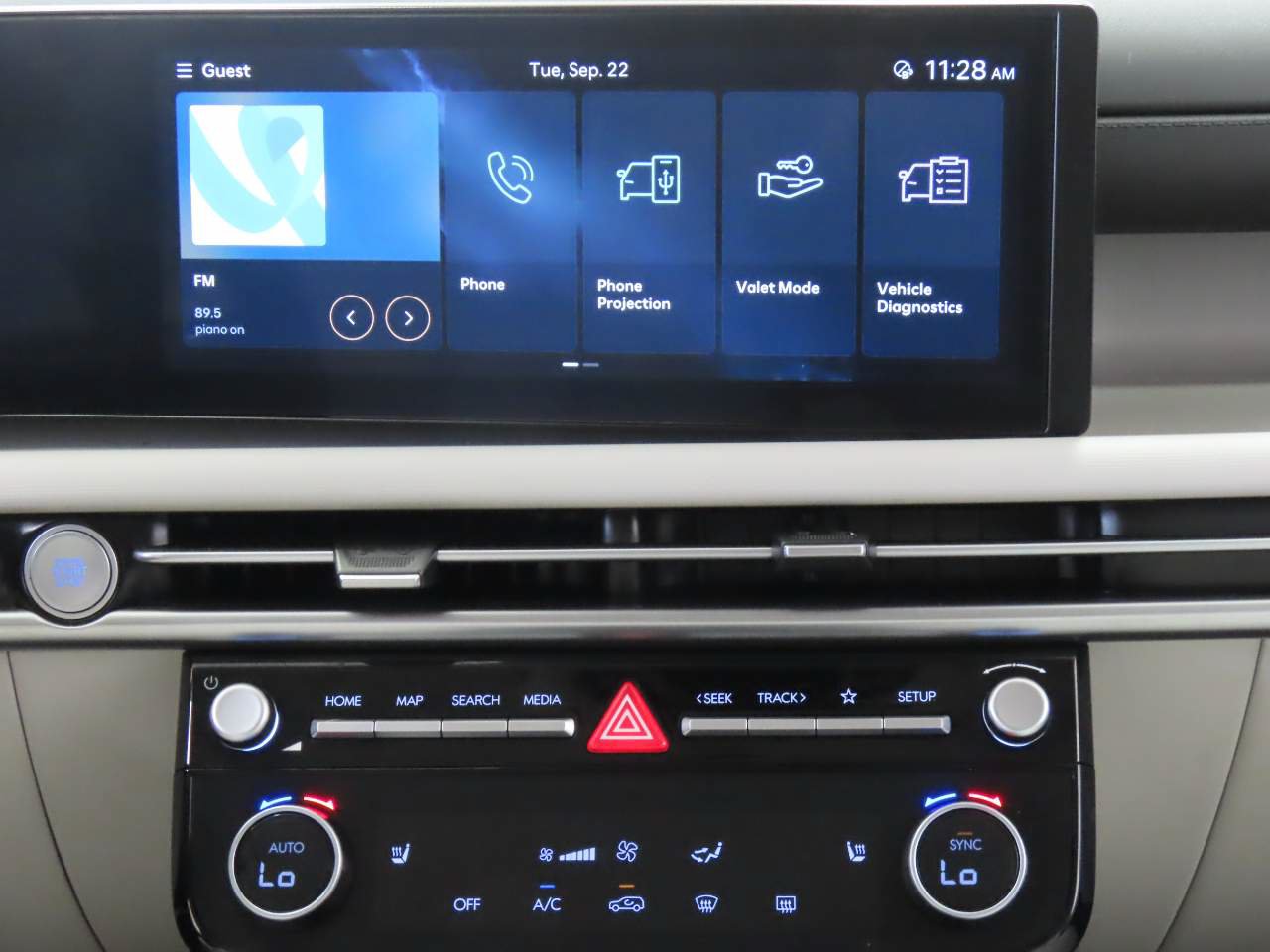 Used 2025 Hyundai Tucson SEL FWD image 12