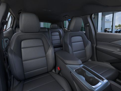 New 2026 Chevrolet Equinox EV LT image 16