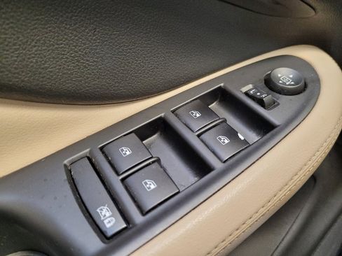 Used 2020 Buick Envision Preferred image 27